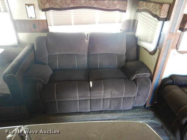 image for item GF9076 2014 Jayco Eagle Premier 375BHFS camper