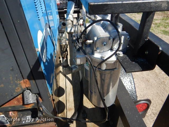 image for item GF9086 Miller Big Blue Air Pack Deluxe welder