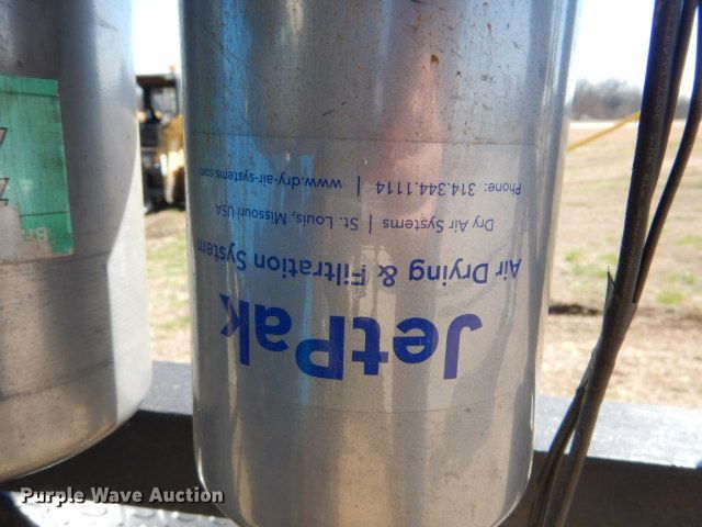 image for item GF9086 Miller Big Blue Air Pack Deluxe welder