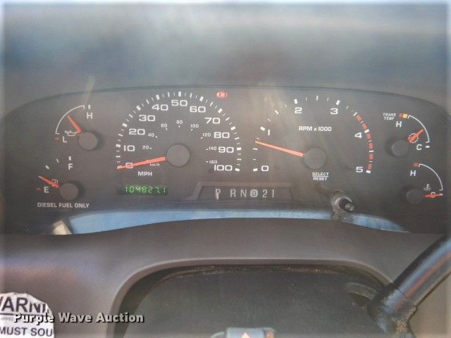 image for item GF9092 2002 Ford F550 flatbed truck