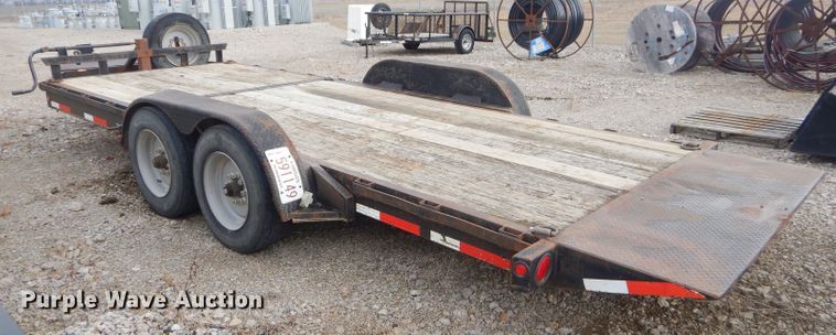 image for item GG9660 2009 Neal tilt deck equipment trailer