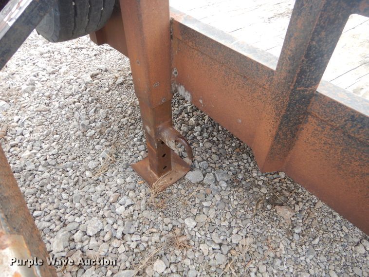 image for item GG9660 2009 Neal tilt deck equipment trailer