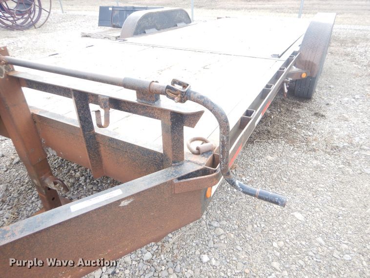 image for item GG9660 2009 Neal tilt deck equipment trailer