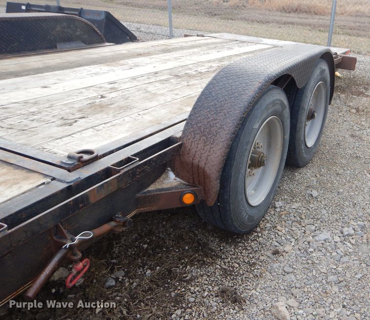 image for item GG9660 2009 Neal tilt deck equipment trailer