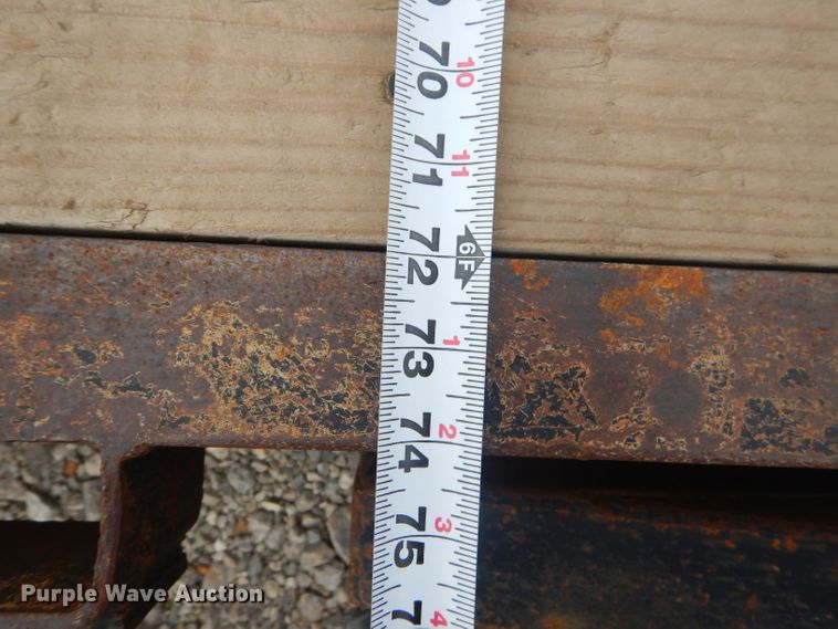 image for item GG9660 2009 Neal tilt deck equipment trailer