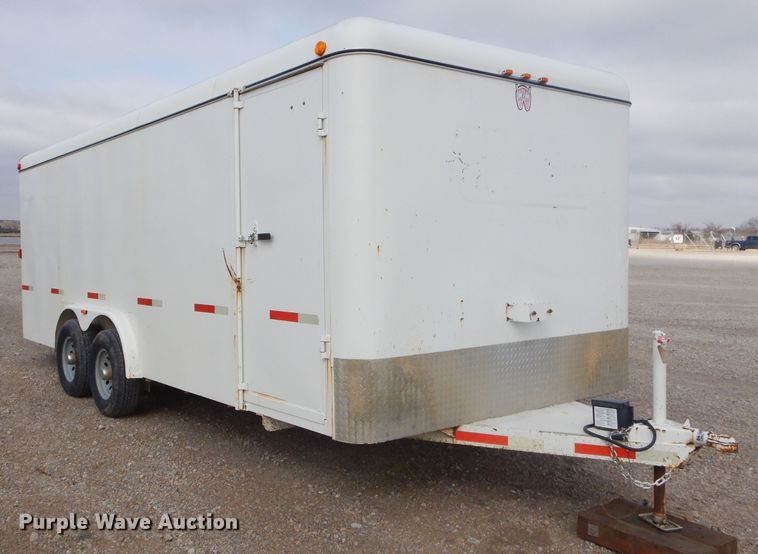 image for item GG9661 2009 WW enclosed cargo trailer