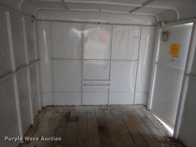 image for item GG9661 2009 WW enclosed cargo trailer