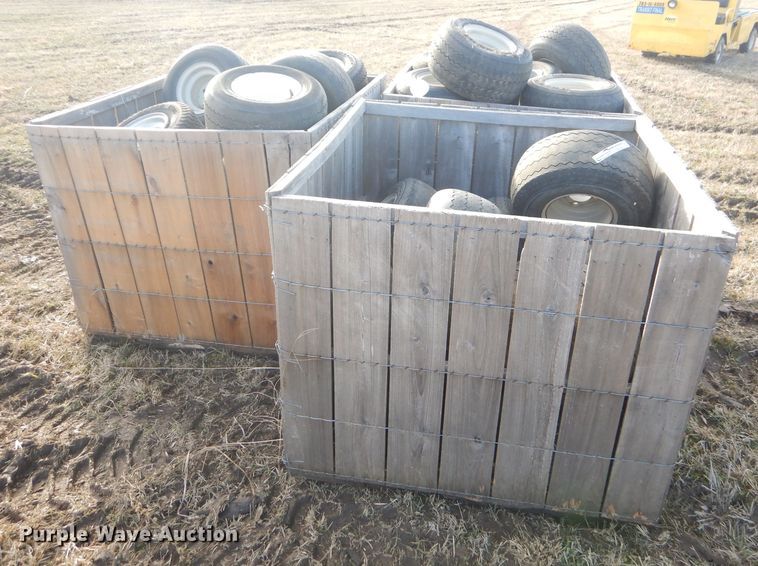 image for item GG9670 Approximately 38 tires and wheels