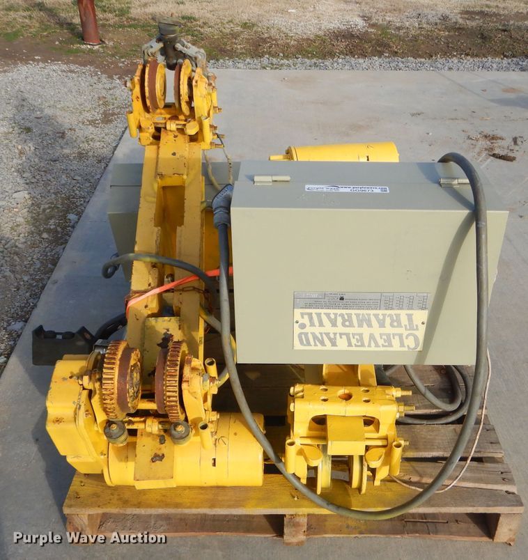 image for item GG9673 Cleveland Tramrail overhead crane trolley