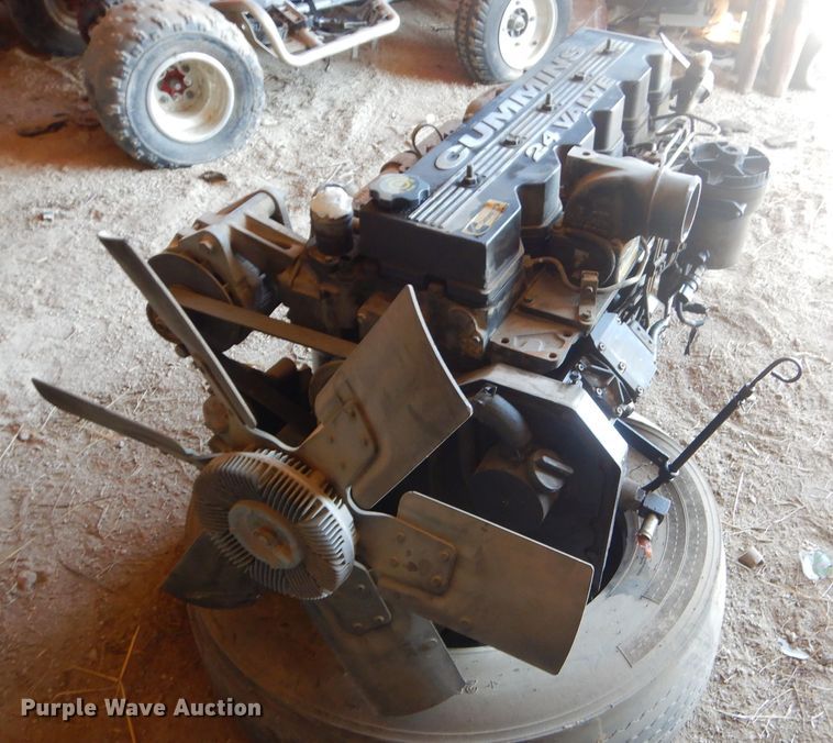 image for item GG9681 1998 Cummins ISB190 5.9L six cylinder 24V diesel engine