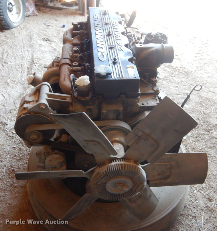 image for item GG9681 1998 Cummins ISB190 5.9L six cylinder 24V diesel engine