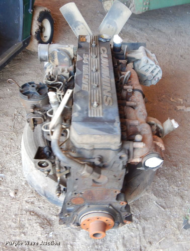 image for item GG9681 1998 Cummins ISB190 5.9L six cylinder 24V diesel engine