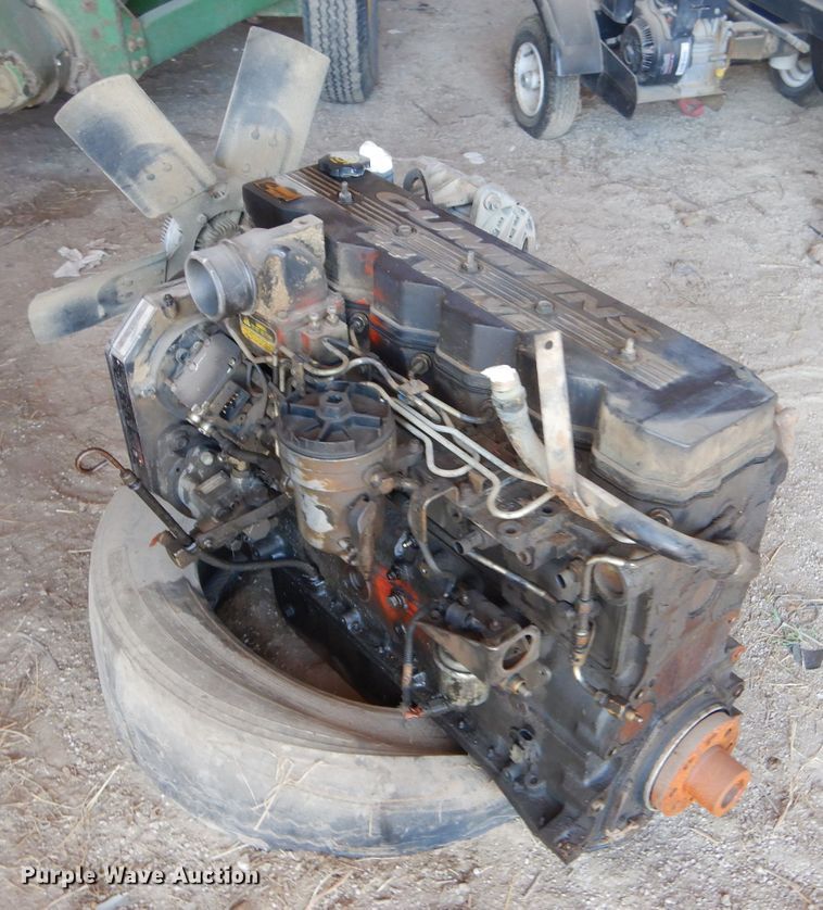 image for item GG9681 1998 Cummins ISB190 5.9L six cylinder 24V diesel engine