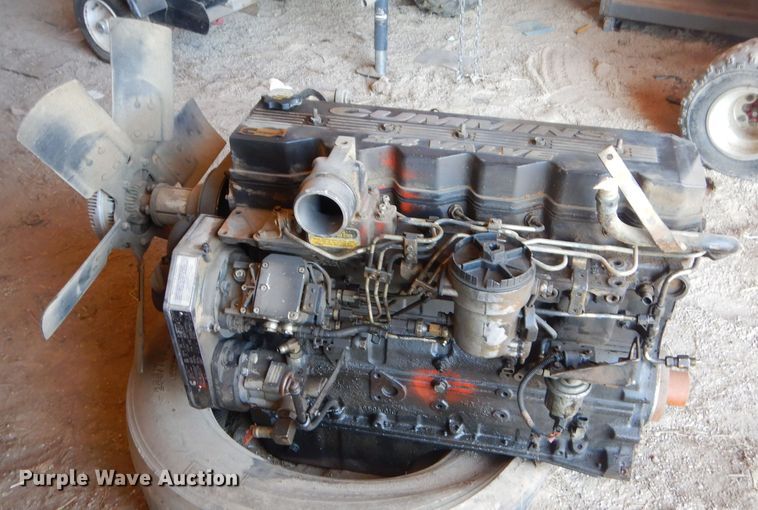 image for item GG9681 1998 Cummins ISB190 5.9L six cylinder 24V diesel engine