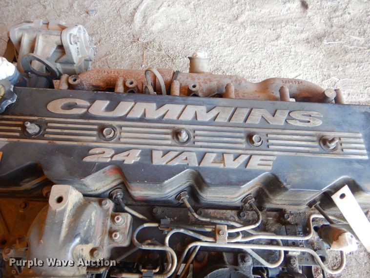 image for item GG9681 1998 Cummins ISB190 5.9L six cylinder 24V diesel engine