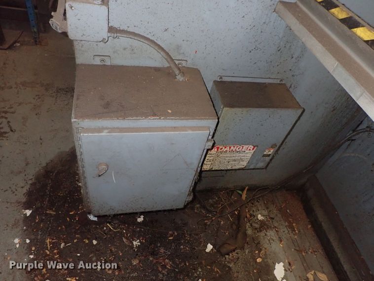 image for item GN9600 Pacific J225-10 hydraulic press brake