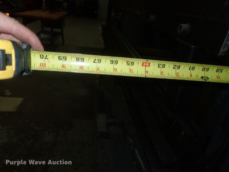 image for item GN9600 Pacific J225-10 hydraulic press brake