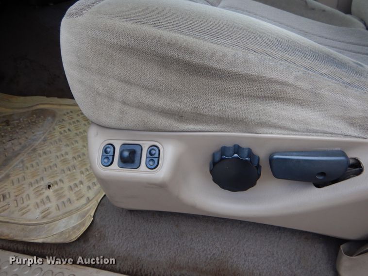 image for item GO9973 2000 Ford Excursion Limited SUV