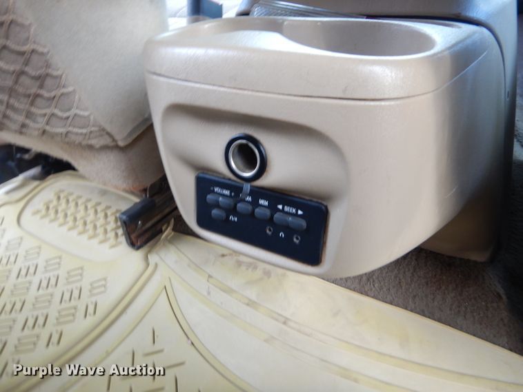 image for item GO9973 2000 Ford Excursion Limited SUV