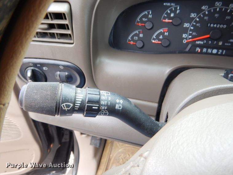 image for item GO9973 2000 Ford Excursion Limited SUV