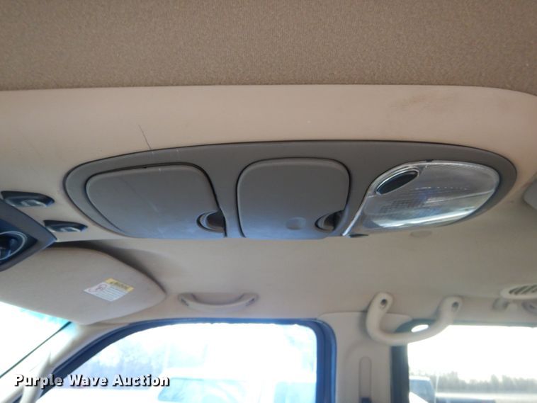 image for item GO9973 2000 Ford Excursion Limited SUV