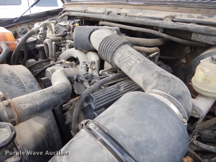 image for item GO9973 2000 Ford Excursion Limited SUV