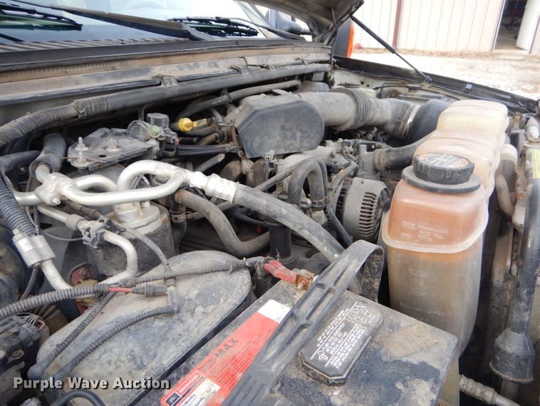 image for item GO9973 2000 Ford Excursion Limited SUV