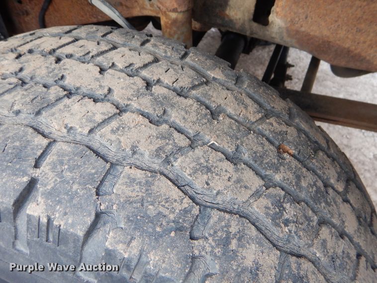 image for item GO9973 2000 Ford Excursion Limited SUV