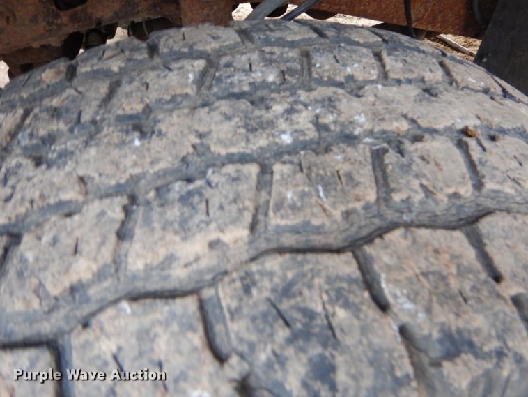 image for item GO9973 2000 Ford Excursion Limited SUV