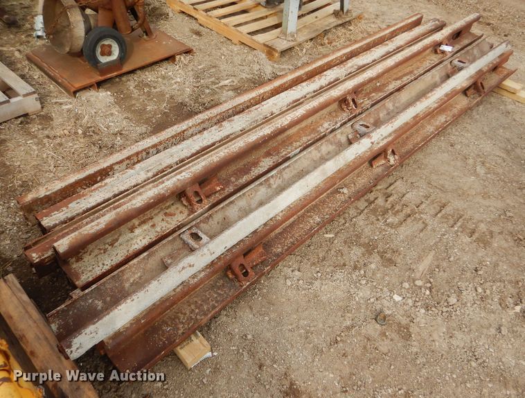 image for item GX9784 (10) concrete form sections