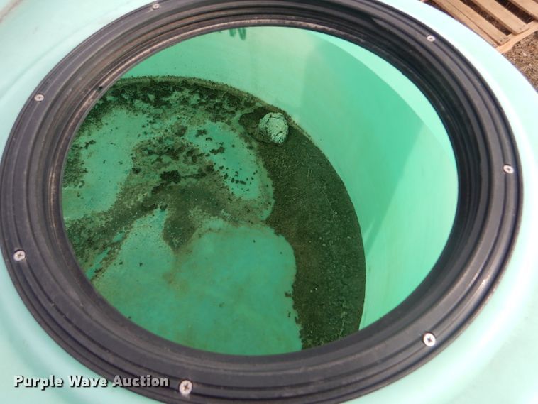 image for item GX9791 Poly water tank