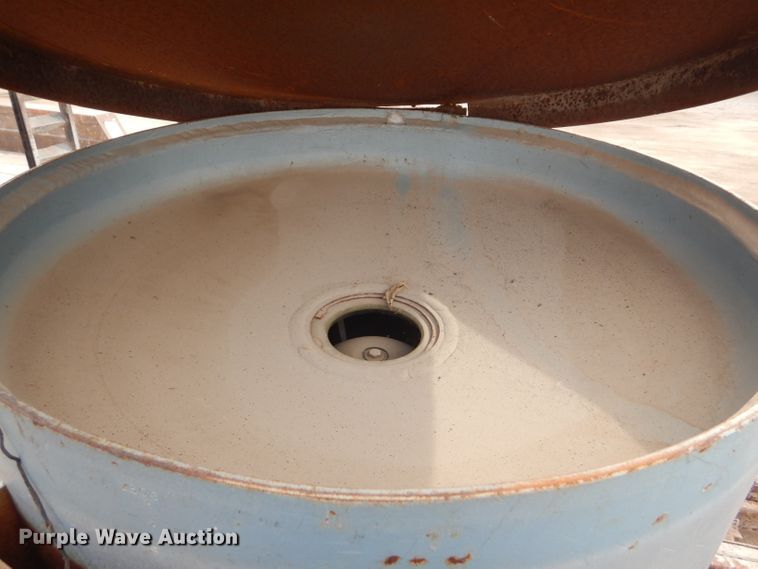 image for item GX9792 2002 MMLJ MPRB sandblast tank