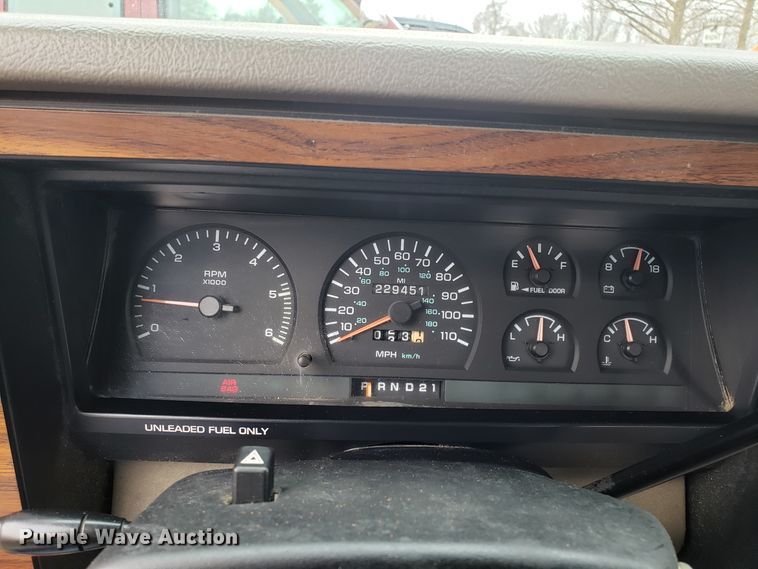 image for item L1471 1995 Dodge Dakota Club Cab pickup truck