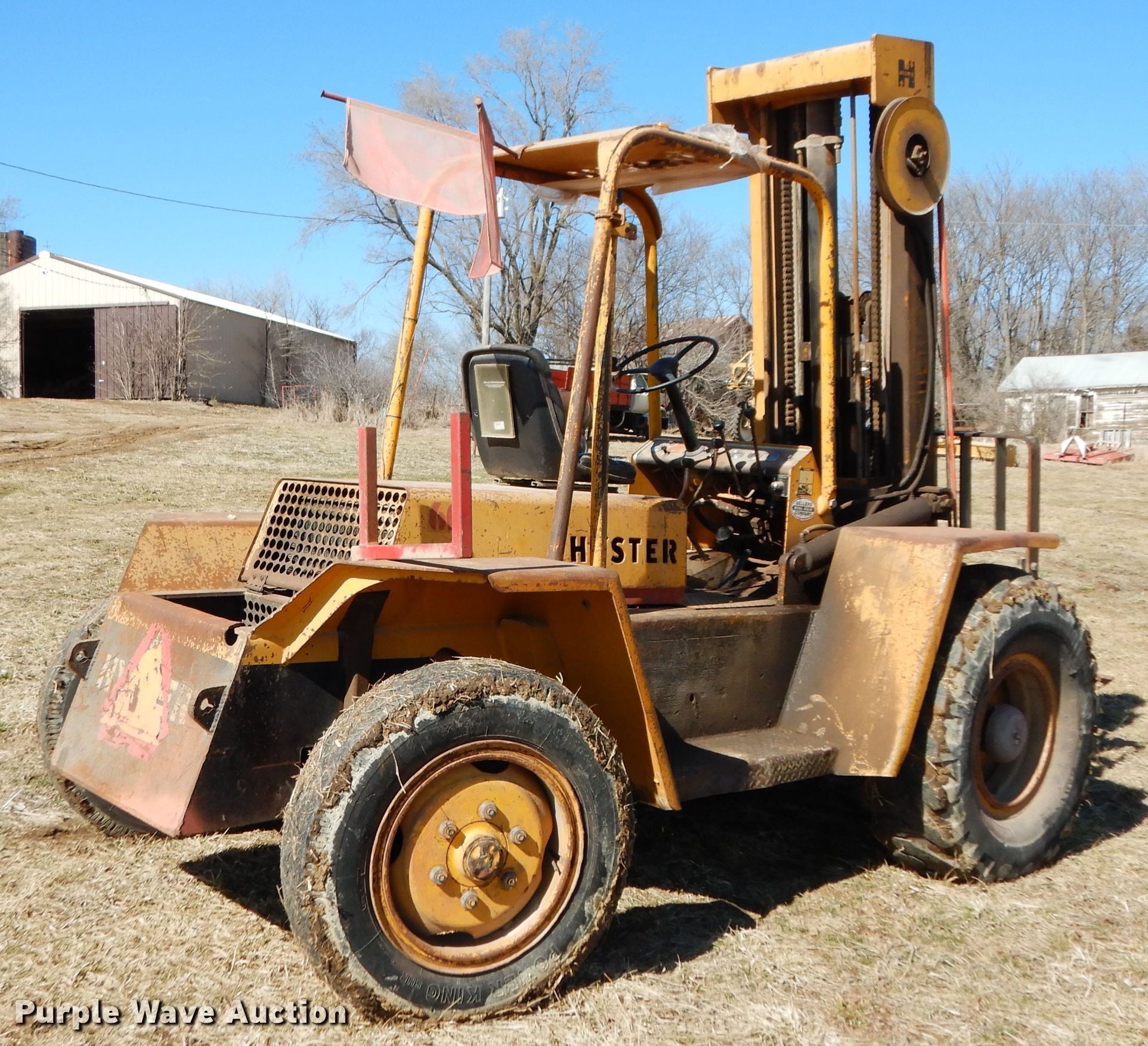 1979 Hyster P60A forklift in Carbondale, KS Item DG6309 sold Purple