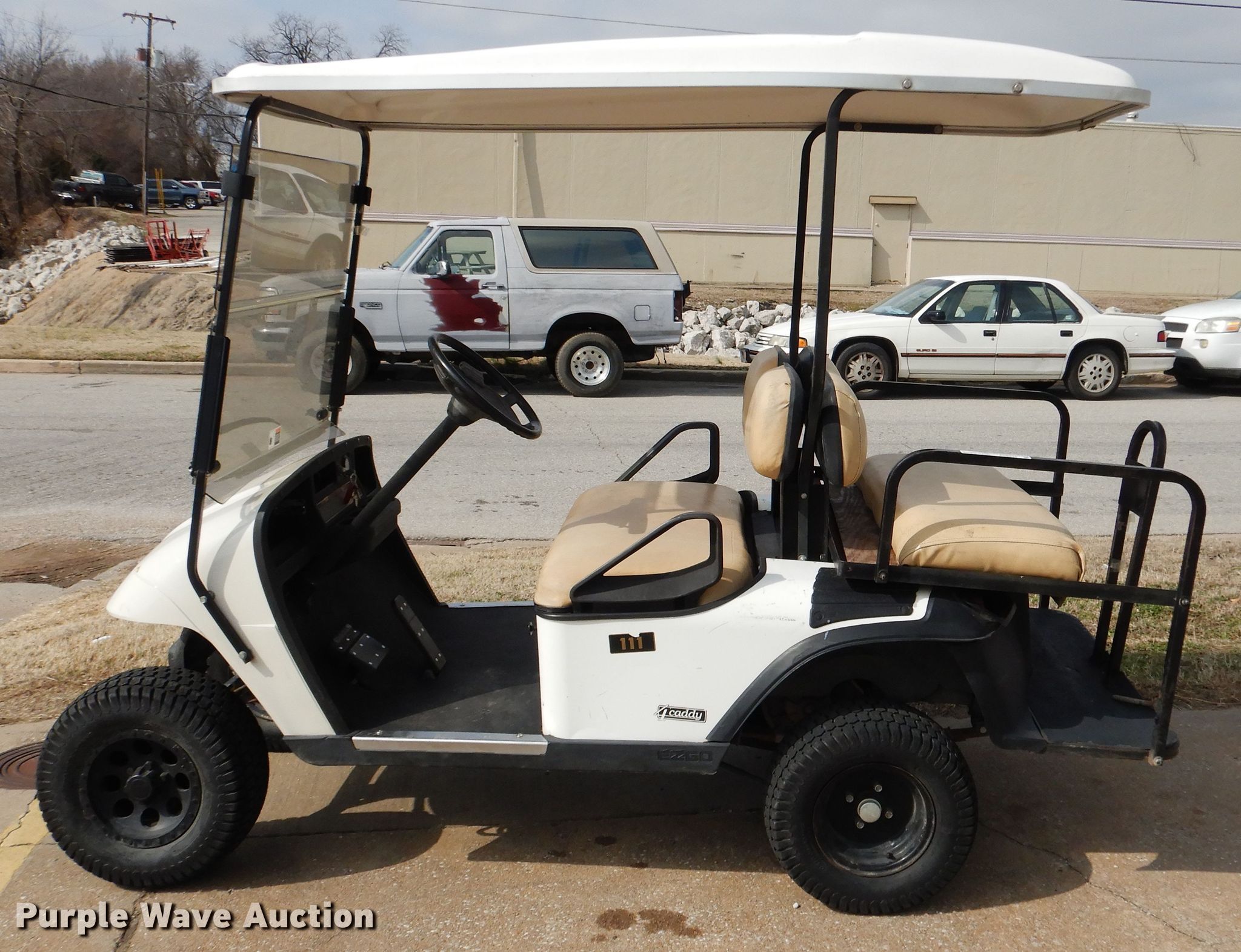 Ezgo golf cart in Tulsa, OK Item ES9515 sold Purple Wave