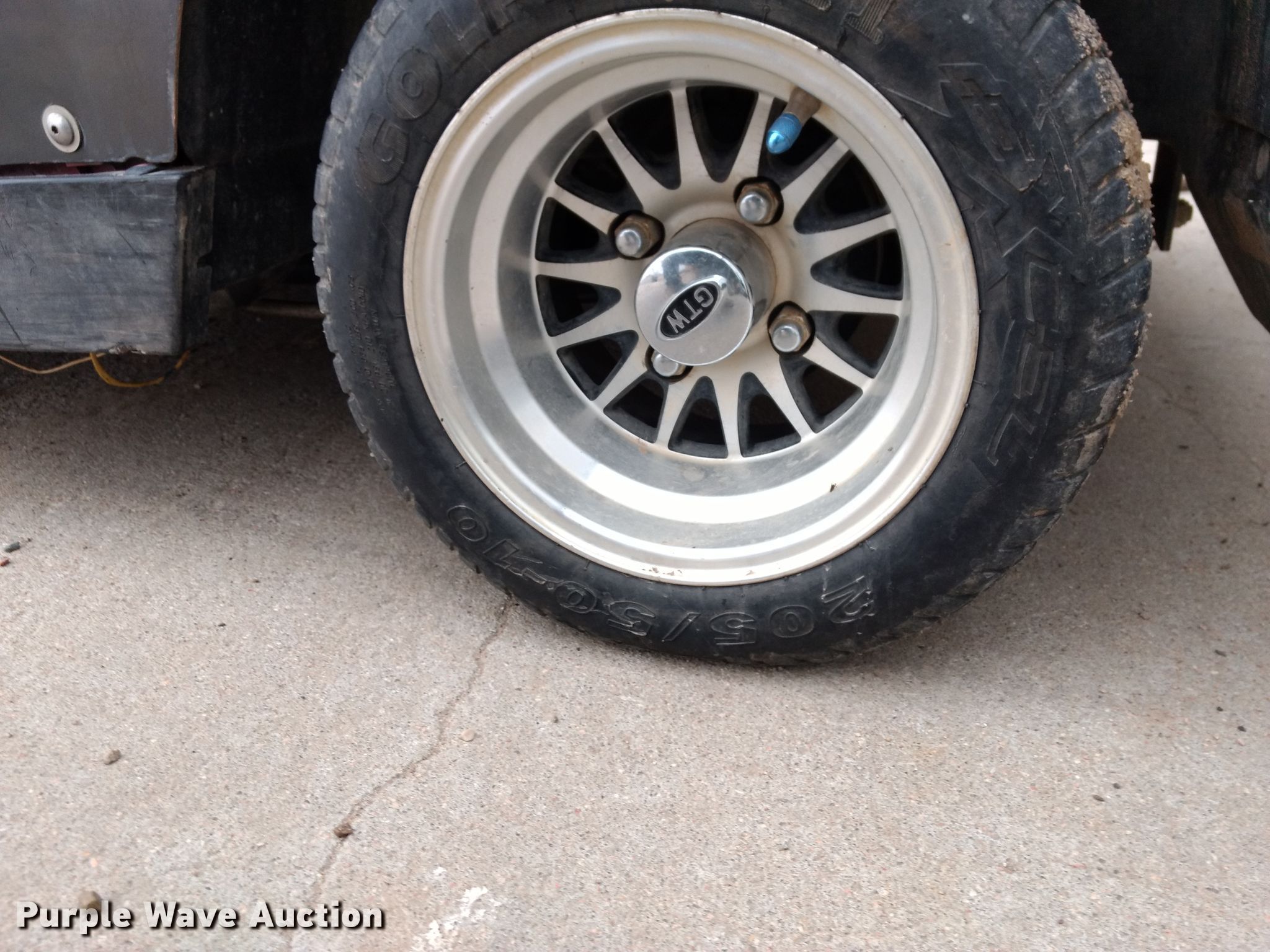 Yamaha golf cart in Garden City, KS Item GX9865 sold Purple Wave