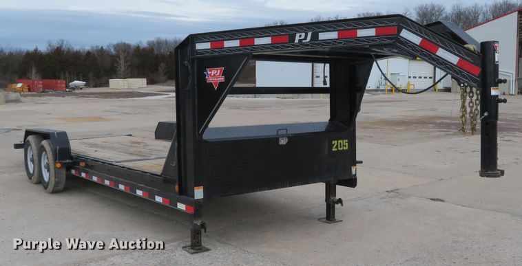 image for item DI2032 2018 PJ T6222 tilt deck equipment trailer