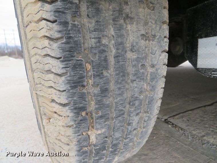 image for item DI2032 2018 PJ T6222 tilt deck equipment trailer