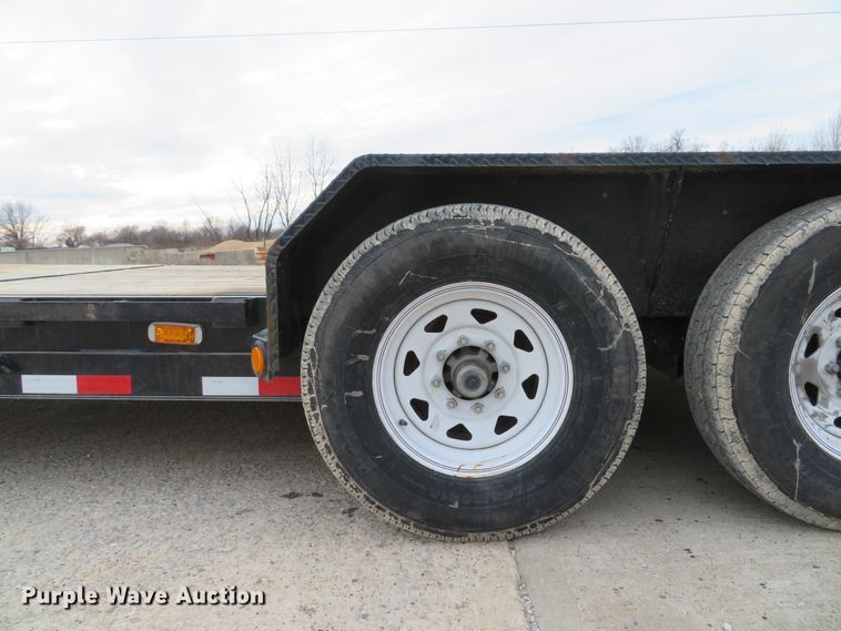image for item DI2032 2018 PJ T6222 tilt deck equipment trailer