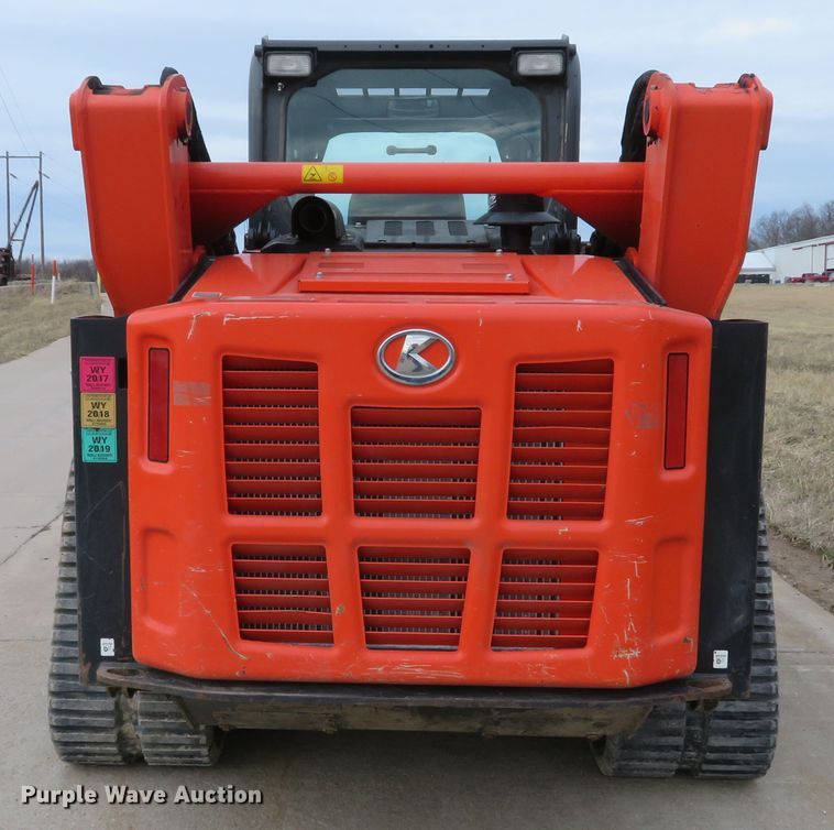 image for item DI2034 2016 Kubota SVL95-2S skid steer