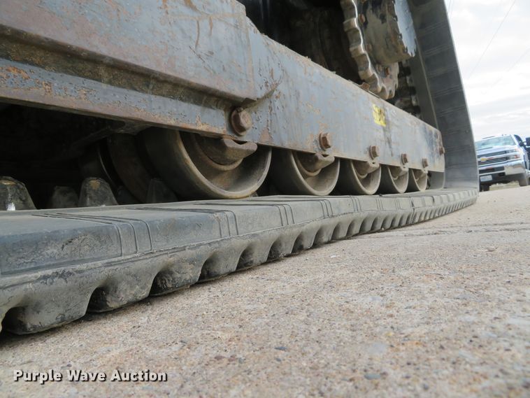 image for item DI2034 2016 Kubota SVL95-2S skid steer