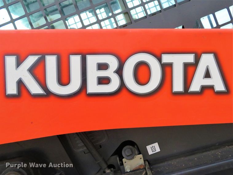 image for item DI2034 2016 Kubota SVL95-2S skid steer