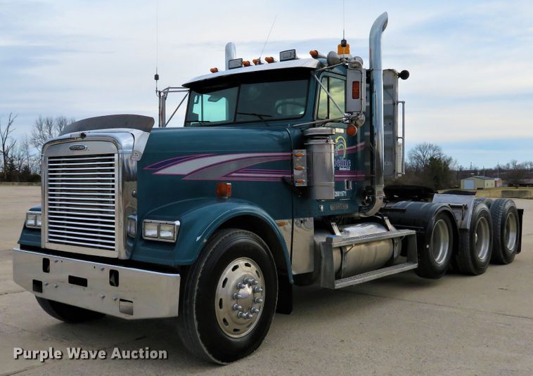 image for item DI2035 1995 Freightliner FLD semi truck