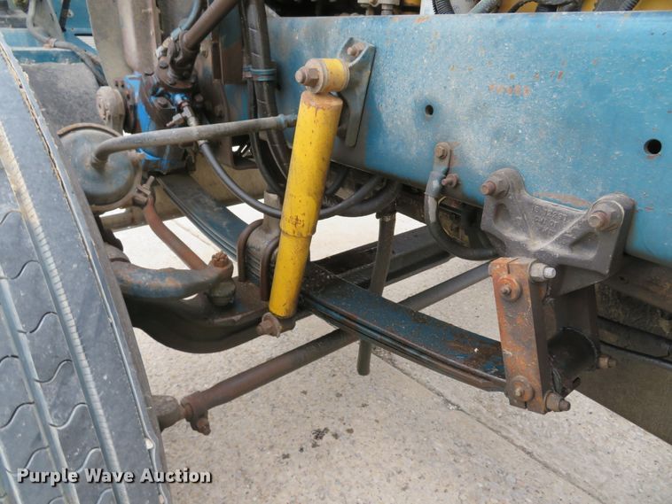 image for item DI2035 1995 Freightliner FLD semi truck