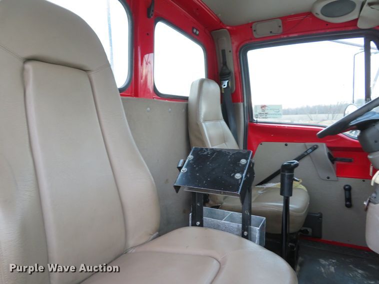 image for item DI2036 2006 Sterling LT9513 semi truck