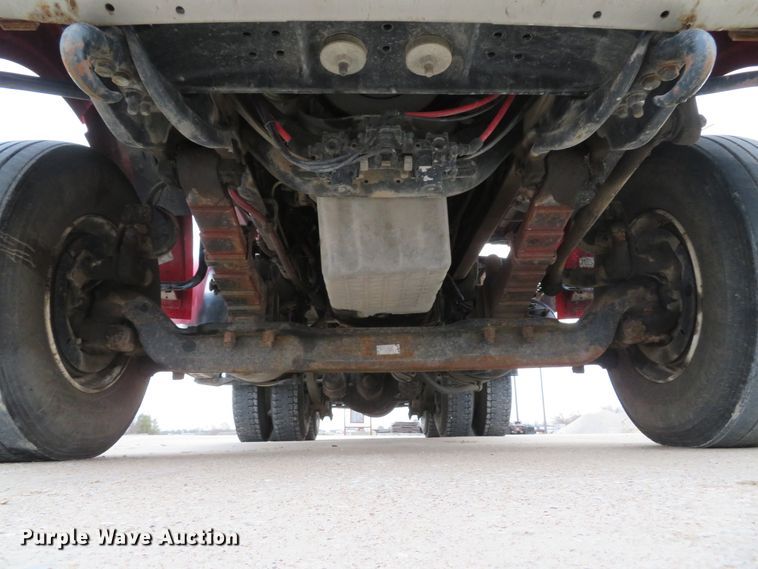 image for item DI2036 2006 Sterling LT9513 semi truck