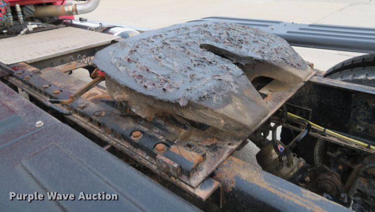 image for item DI2036 2006 Sterling LT9513 semi truck