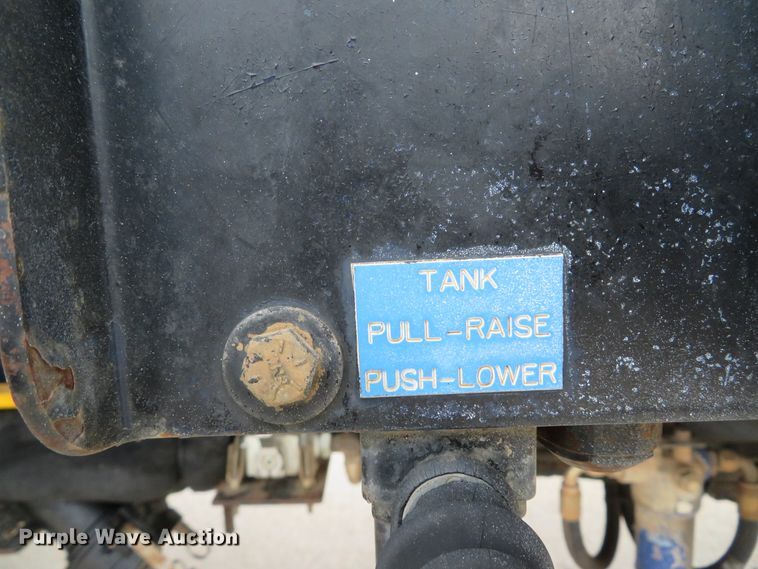 image for item DI2037 2008 Volvo VHD hydrovac truck