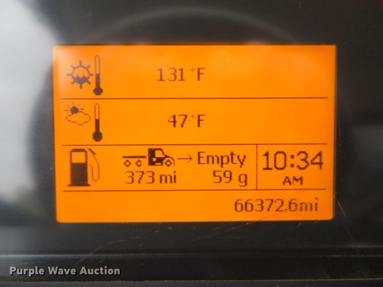 image for item DI2037 2008 Volvo VHD hydrovac truck