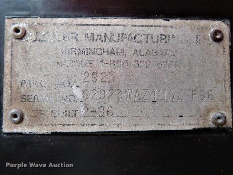 image for item DI2038 1995 Ford L9000 vacuum truck